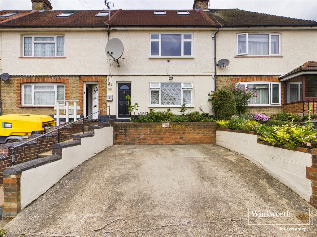 4 bed terraced house for sale in Goldsmith Avenue, Kingsbury, London