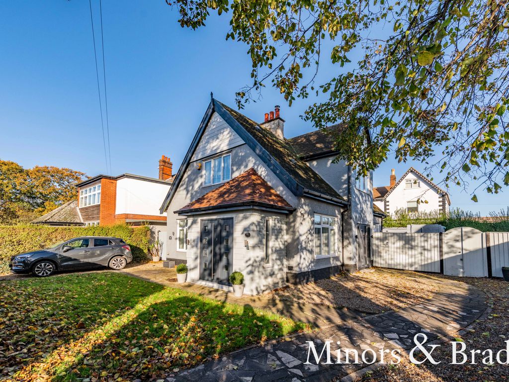 4 bed detached house for sale in Osborne Avenue, Great Yarmouth NR30