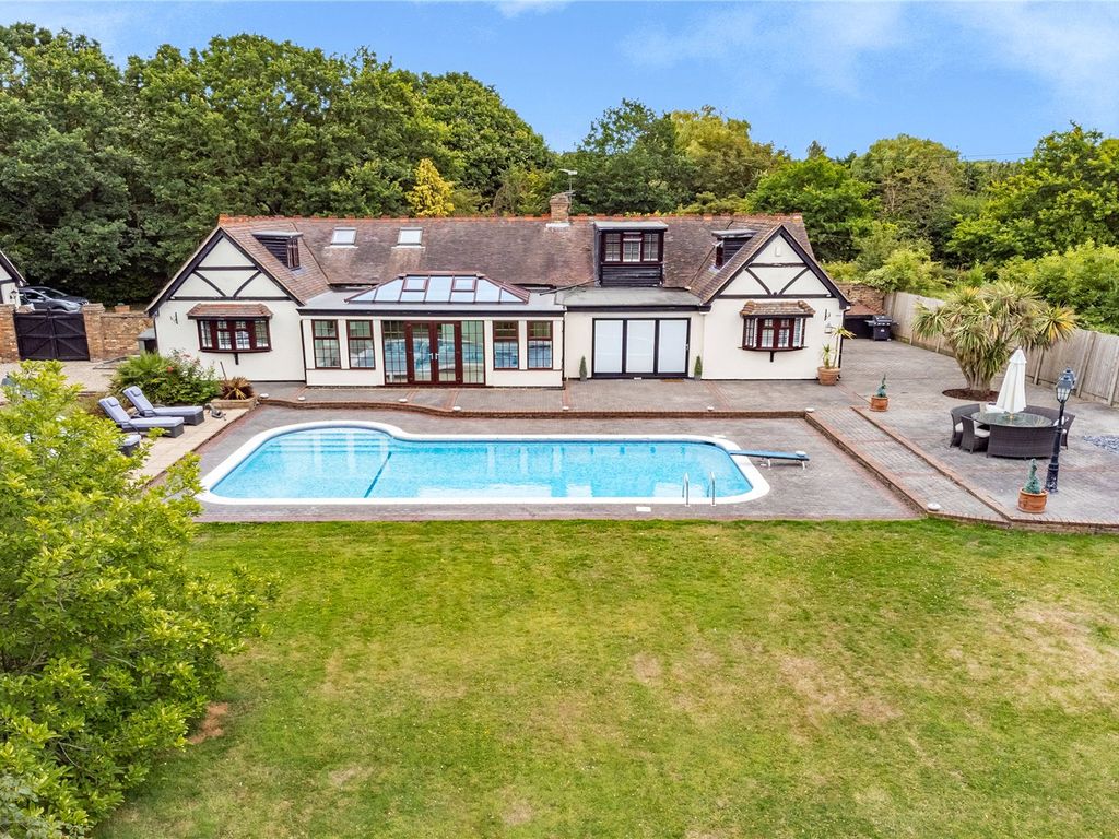 5 bed detached house for sale in Hawkswood Road, Downham, Billericay