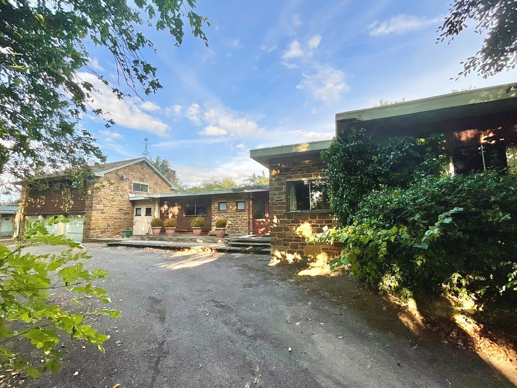 5 bed detached house for sale in Hillmorton Lane, Clifton Upon Dunsmore