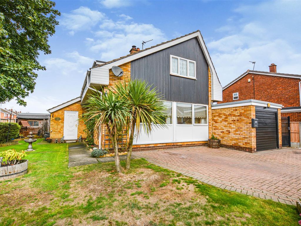 4 bed detached house for sale in Chesney Drive, Bottesford, Scunthorpe