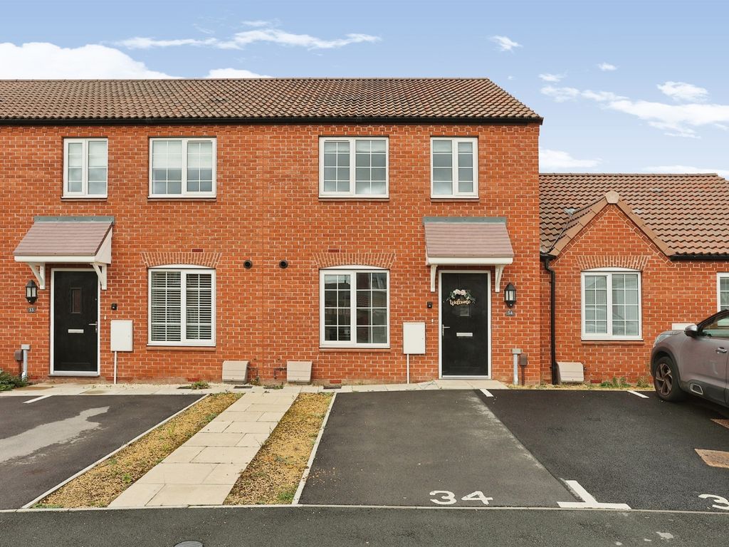 3 bed end terrace house for sale in Robinson Close, Edwalton