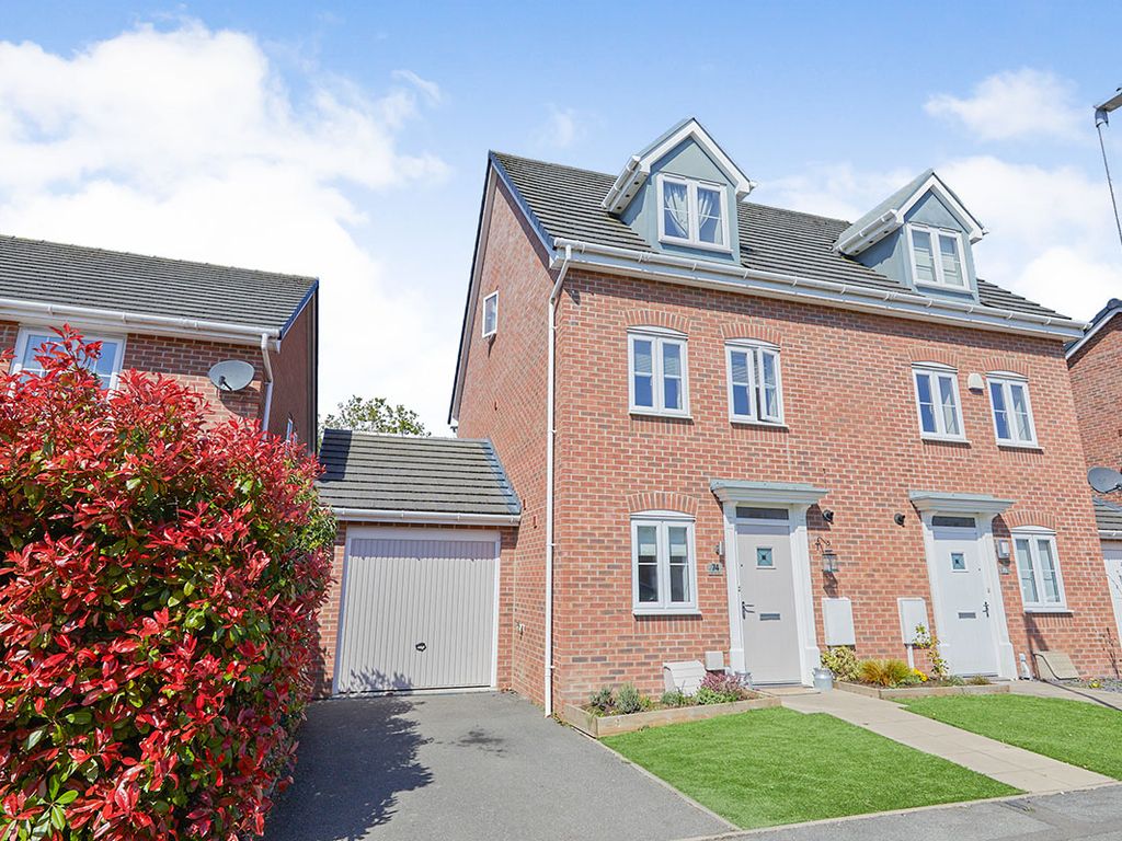 3 bed semidetached house for sale in Saw Mill Way, BurtonOnTrent