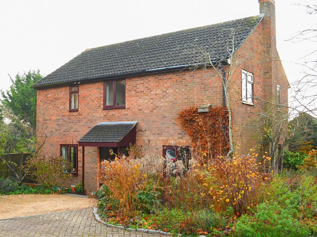 4 bed detached house for sale in Lark Hill Rise, Badger Farm