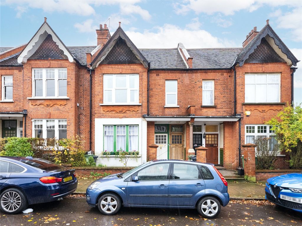 3 bed for sale in Glencairn Road, Streatham SW16, £500,000