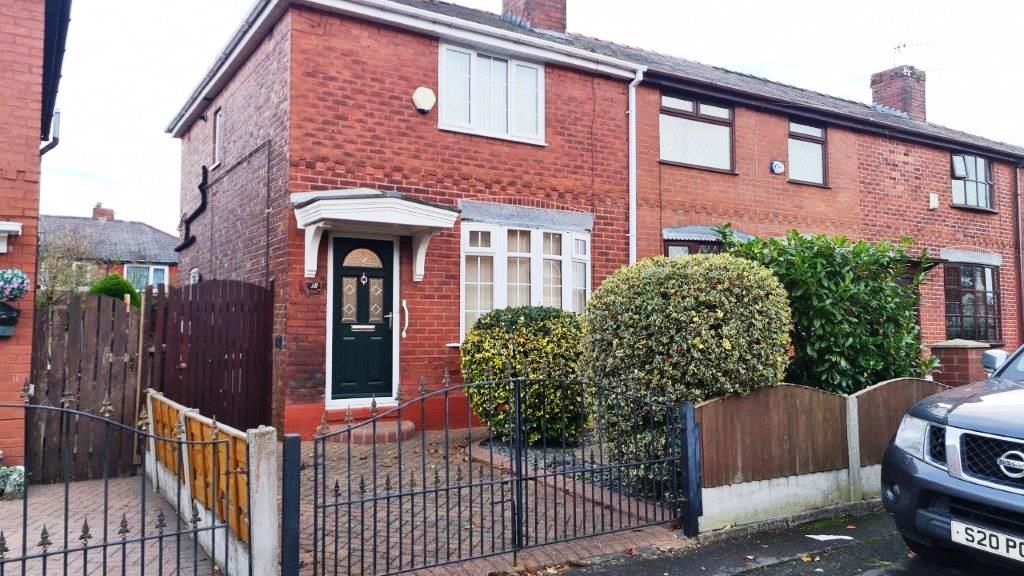 2 bed semidetached house for sale in Waverley Crescent, Droylsden
