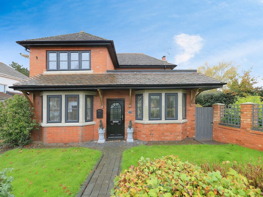 2 bed detached house for sale in Birchfield Road, Kidderminster DY11, £