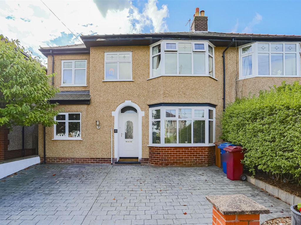 4 bed semidetached house for sale in Whinney Lane, Blackburn BB2, £