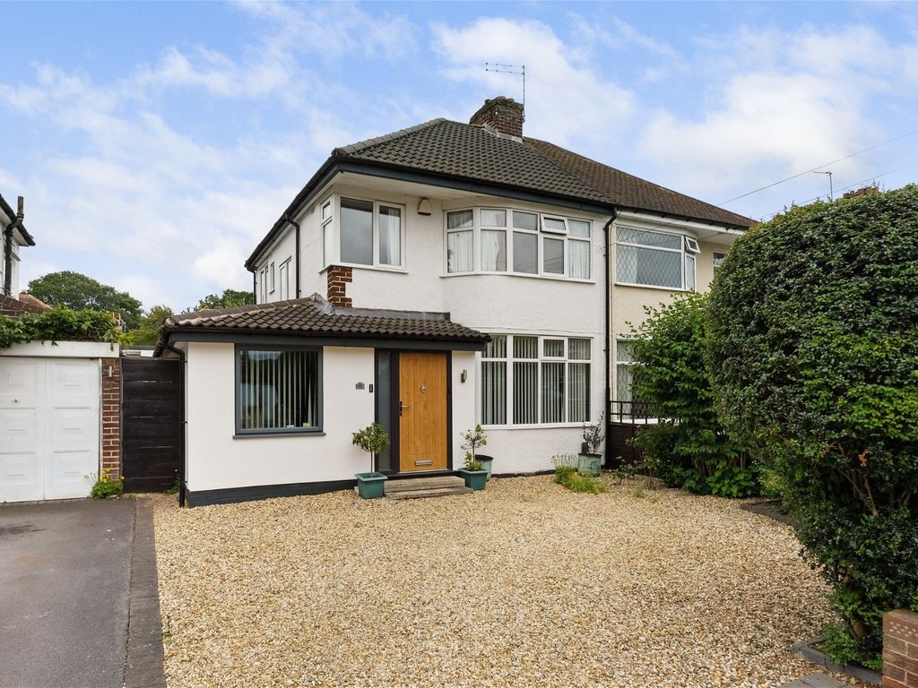 3 bed semidetached house for sale in Malcolm Road, Shirley, Solihull