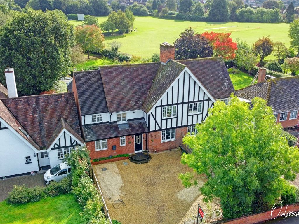 6 bed semidetached house for sale in Lyttelton Road, Droitwich