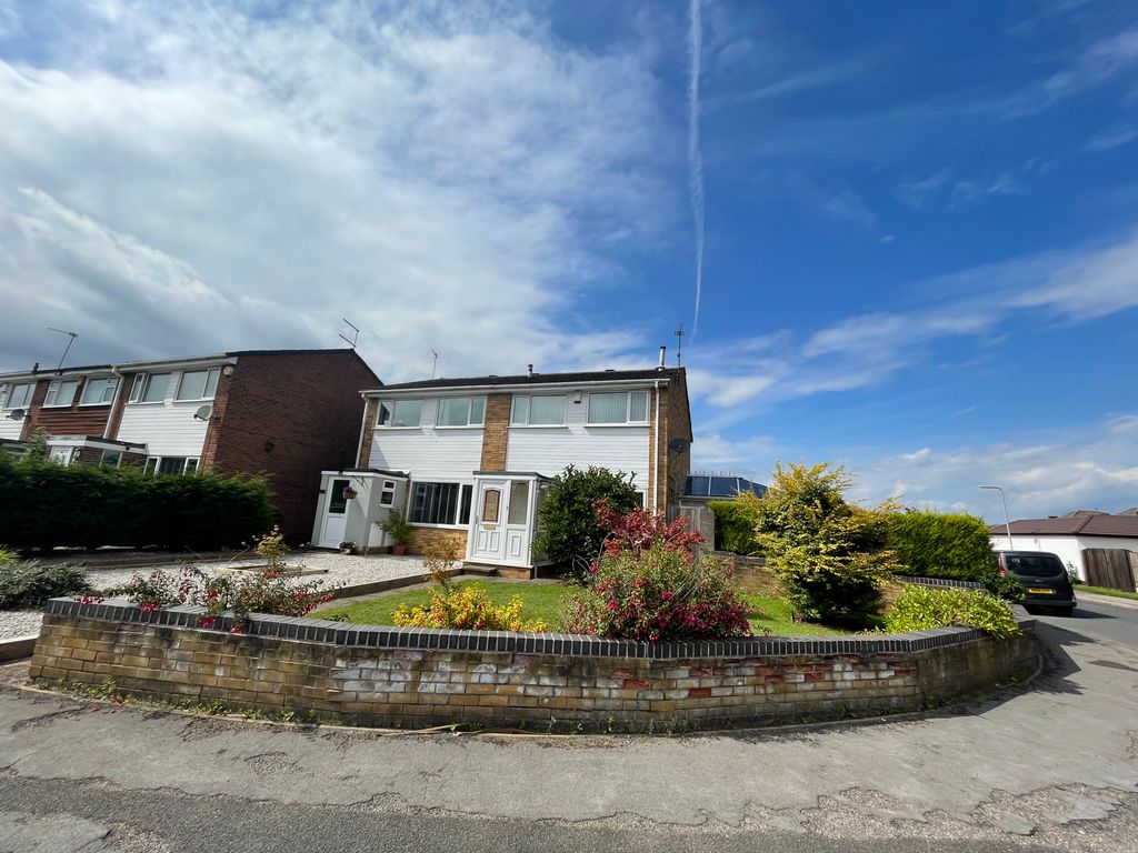 3 bed semidetached house to rent in Leen Mills Lane, Hucknall