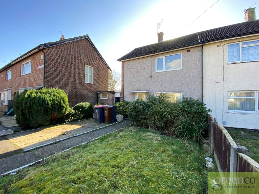 2 bed semidetached house to rent in Kenyon Way, Little Hulton, Salford