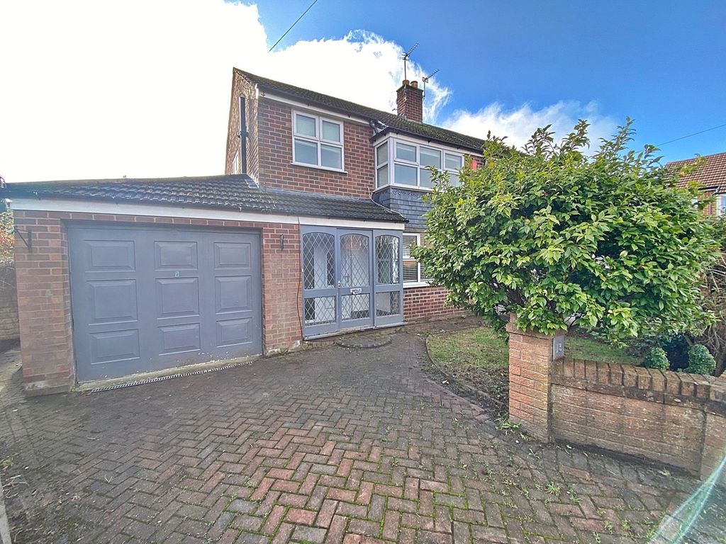 3 bed semidetached house for sale in Walden Close, Thelwall