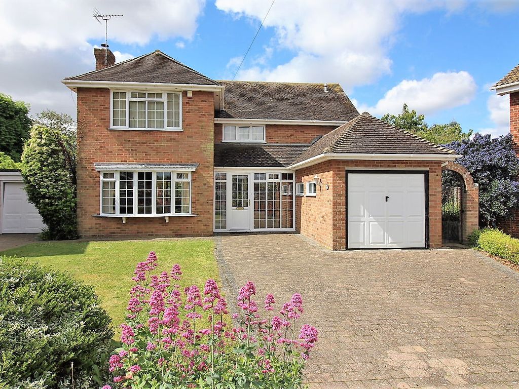 3 bed detached house for sale in Washford Gardens, Clacton On Sea CO15