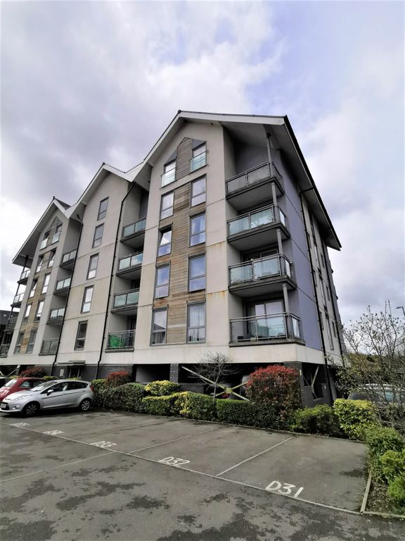 2 bed flat for sale in Belleisle Apartments, Copper Quarter, Swansea