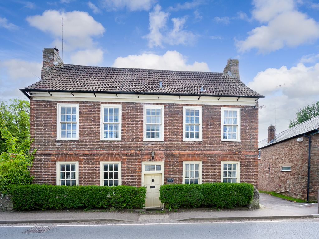5 bed detached house for sale in Lea, RossOnWye HR9 Zoopla
