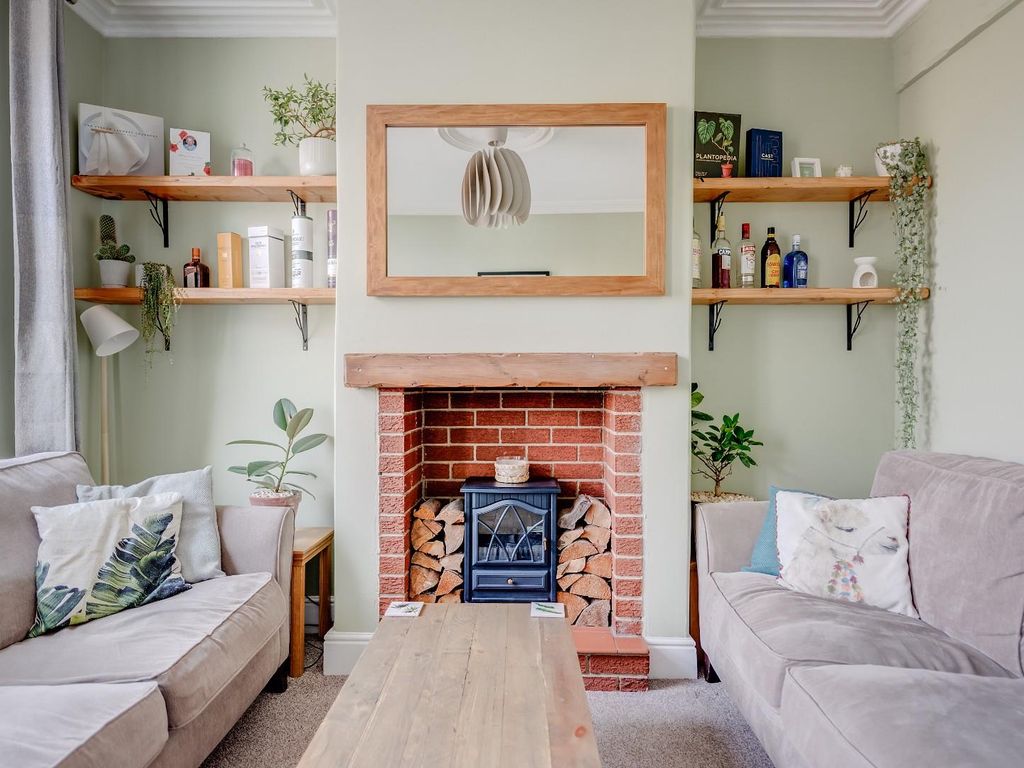 2 bed terraced house for sale in High Street, Ecclesfield, Sheffield