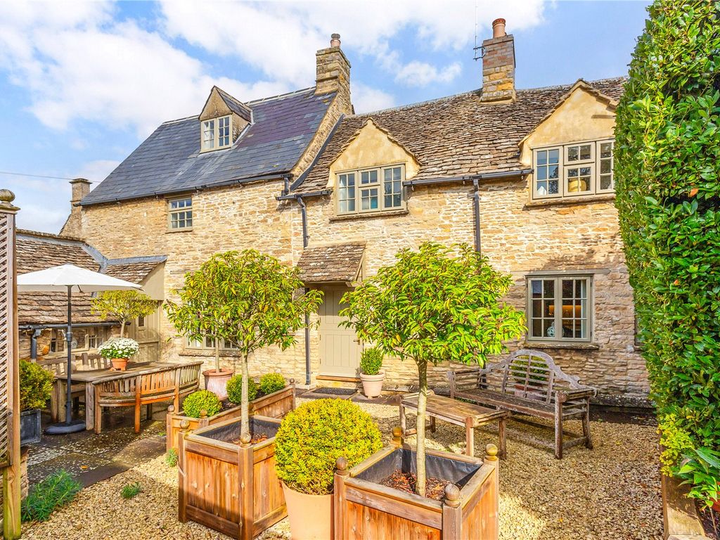 3 bed terraced house for sale in Manor Farm Cottages, Upper End