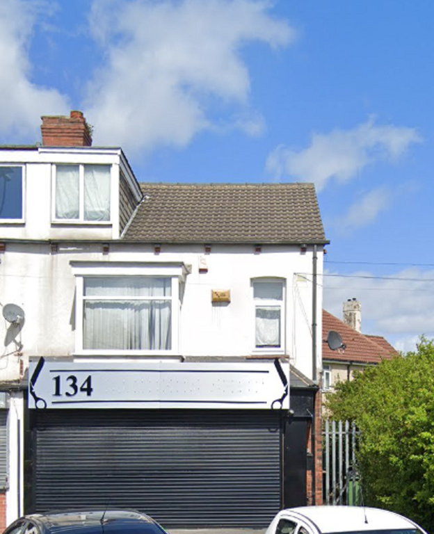 Retail premises to let in Stanningley Road, Leeds LS12, £25,000 pa Zoopla