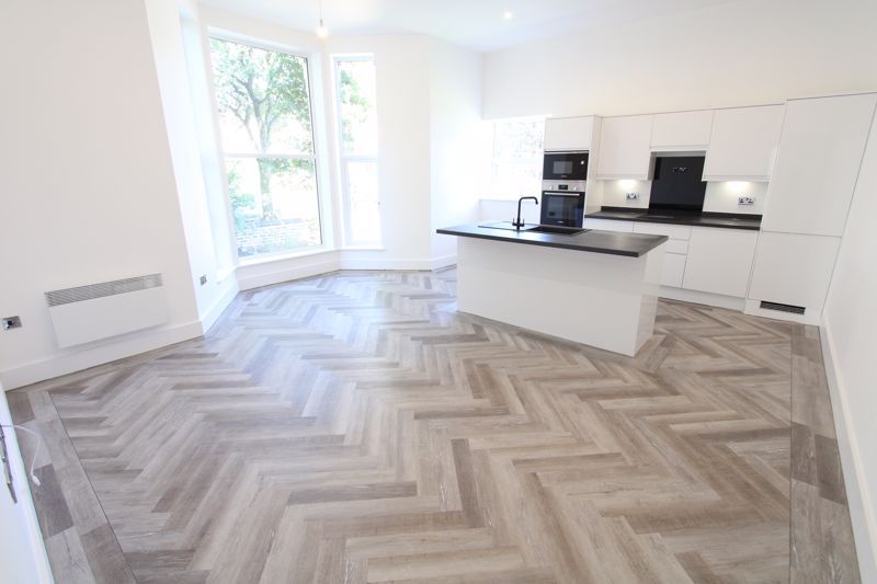 1 bed flat for sale in Blundellsands Road East, Crosby, Liverpool L23