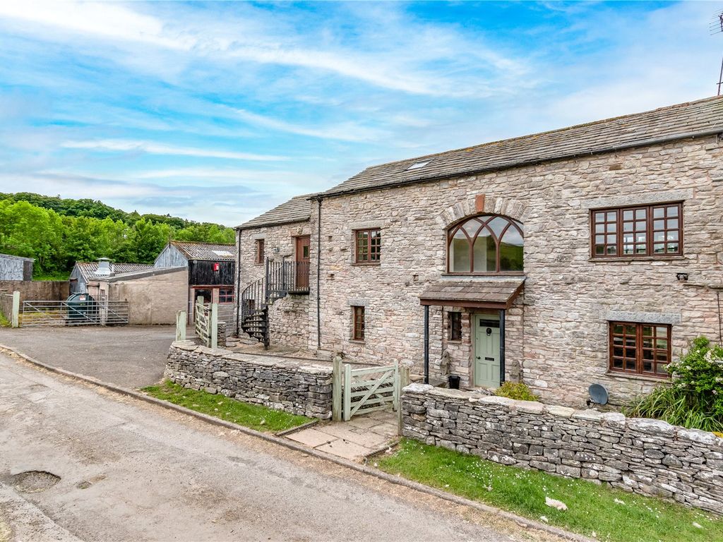 4 bed semidetached house for sale in Swallow Barn, Smardale, Kirkby