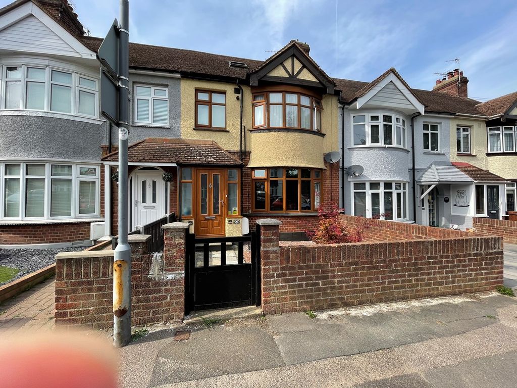 4 bed terraced house for sale in Featherby Road, Gillingham ME8, £