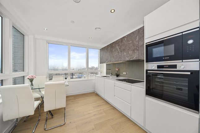 Poplar High Street, Blackwall, Canary Wharf, London E14  