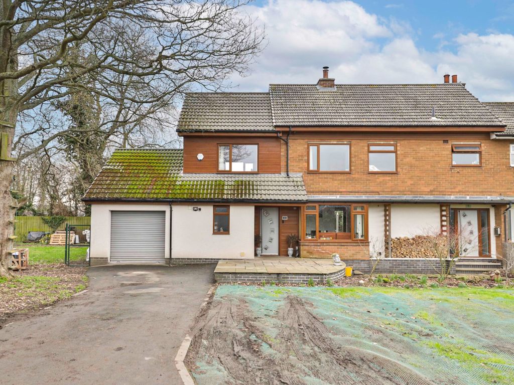 5 bed semidetached house for sale in Waterworks Cottages, Springhead