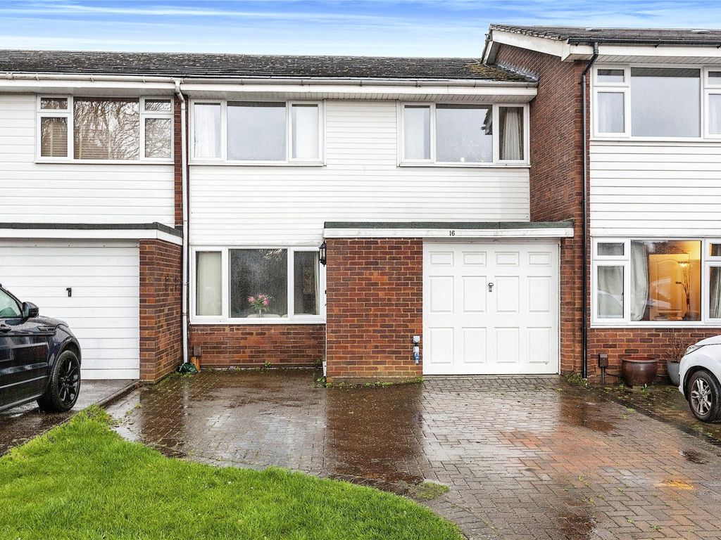 3 bed terraced house for sale in Forlease Drive, Maidenhead, Berkshire