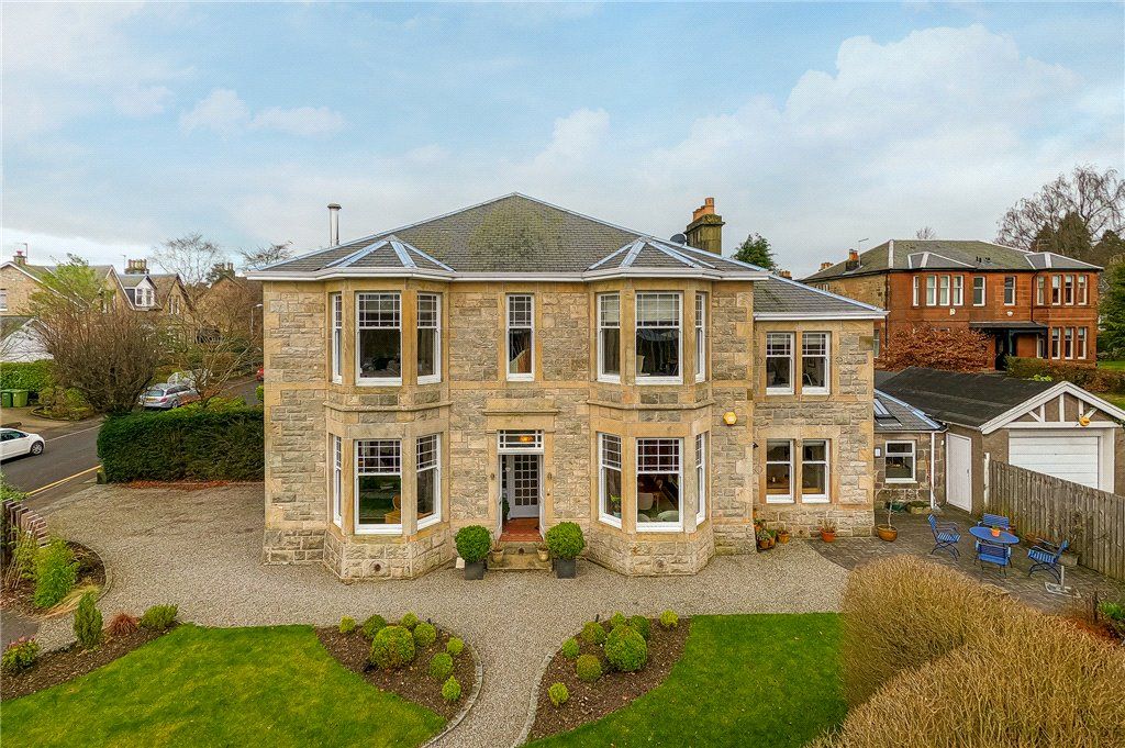 4 bed semidetached house for sale in Campbell Drive, Bearsden, Glasgow