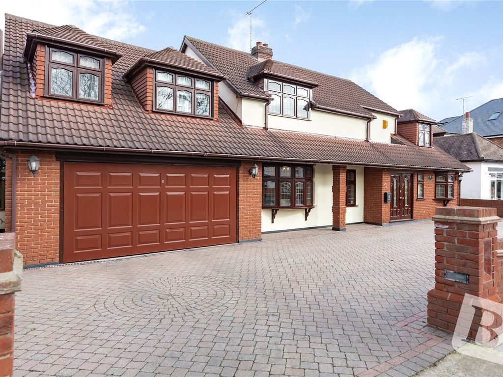 4 bed detached house for sale in Nelmes Crescent, Emerson Park RM11