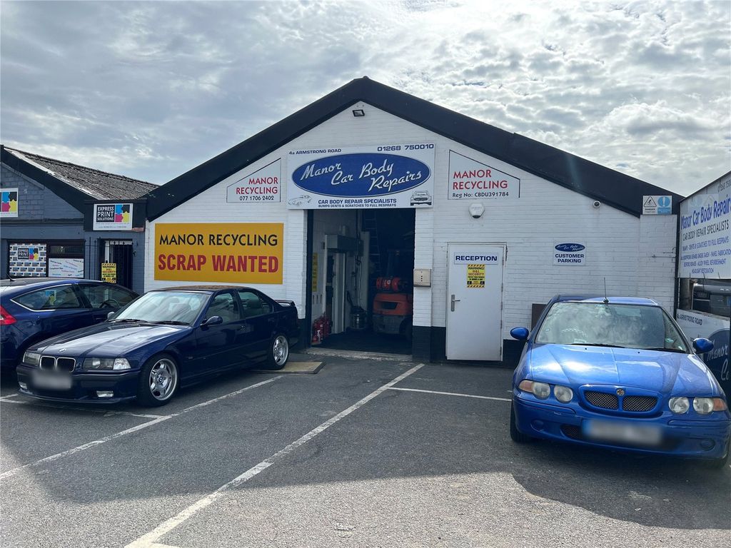 Light industrial for sale in Armstrong Road, Manor Trading Estate