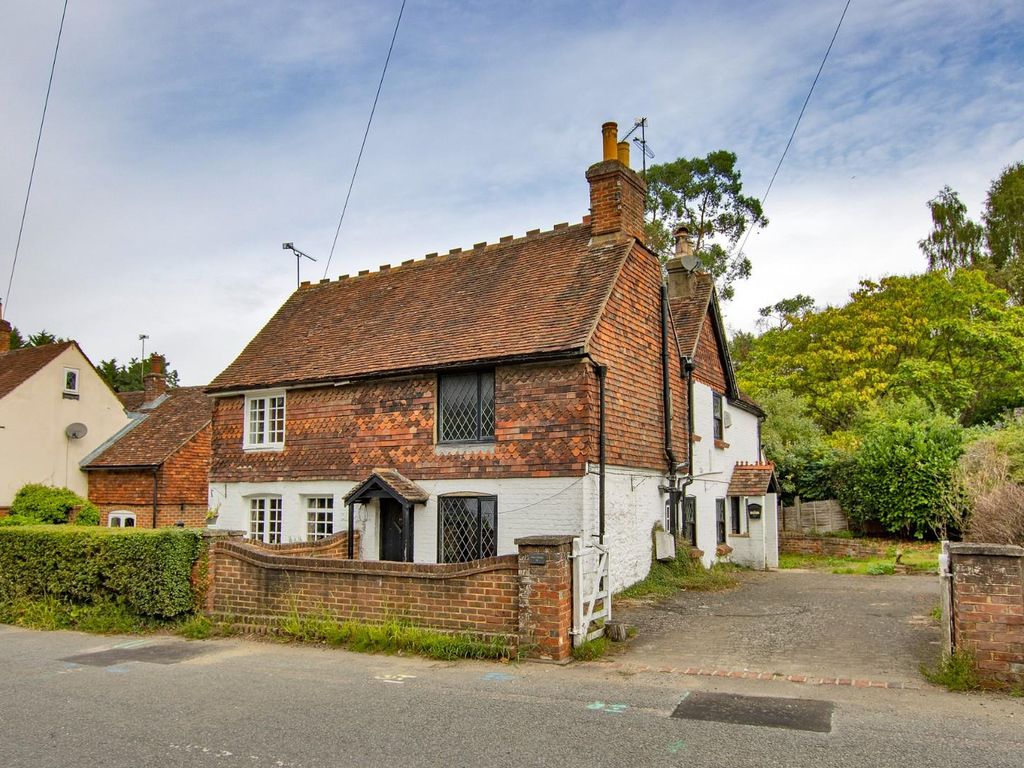 2 bed property for sale in Ware Street, Bearsted, Maidstone ME14, £