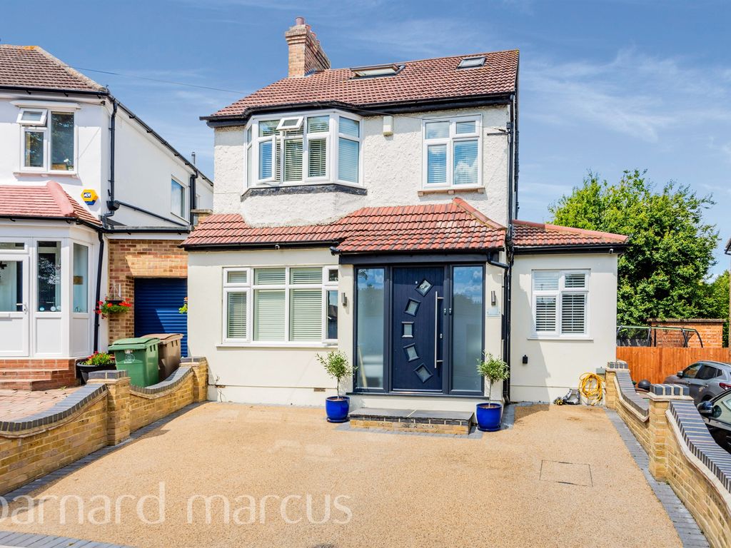 4 bed detached house for sale in Wandle Court Gardens, Beddington