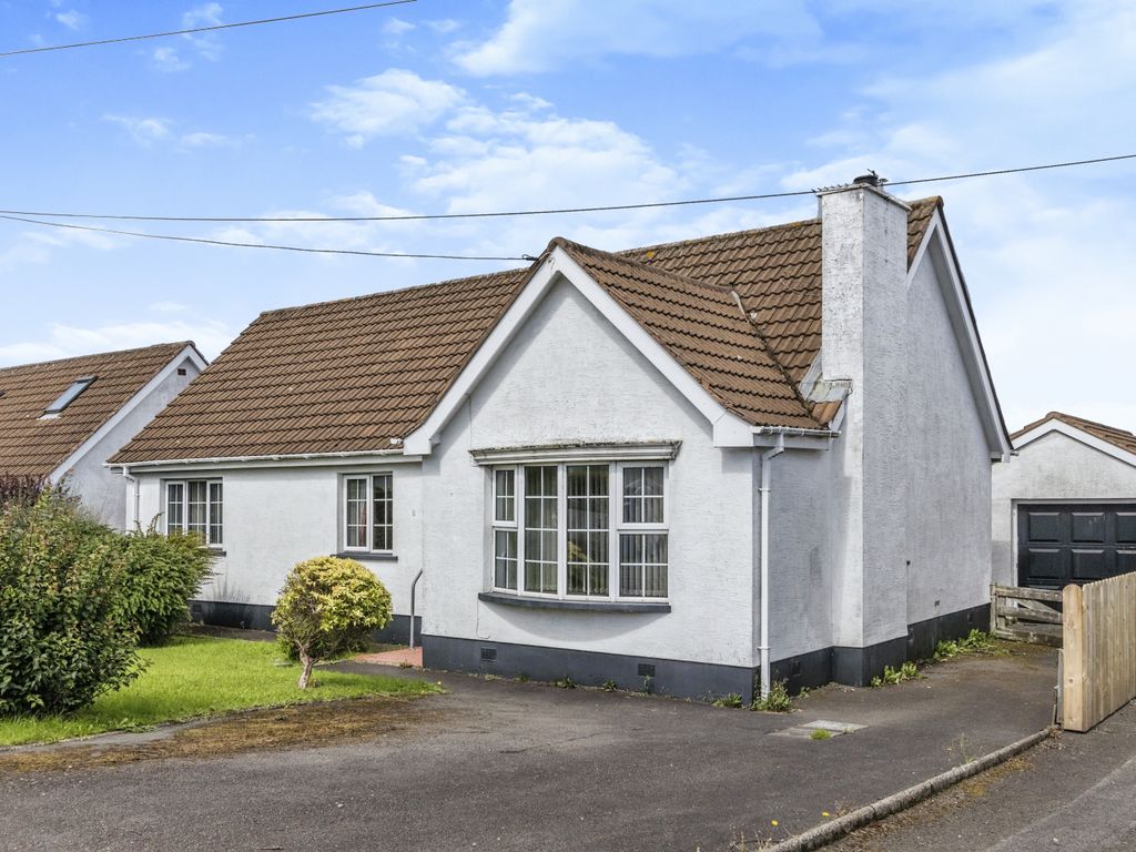 3 bed detached bungalow for sale in Hillside Park, Bangor BT19, £