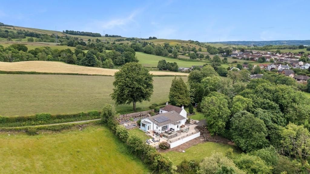 3 bed cottage for sale in Bramblebank Cottage, Banton, Kilsyth G65, £