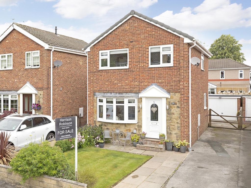 3 bed detached house for sale in St. Michaels Way, Burley In Wharfedale