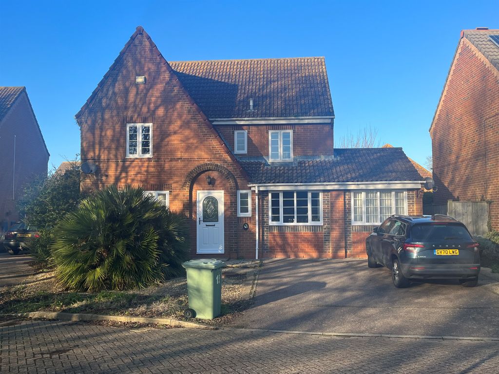 4 bed detached house for sale in Toddington Park, Wick, Littlehampton