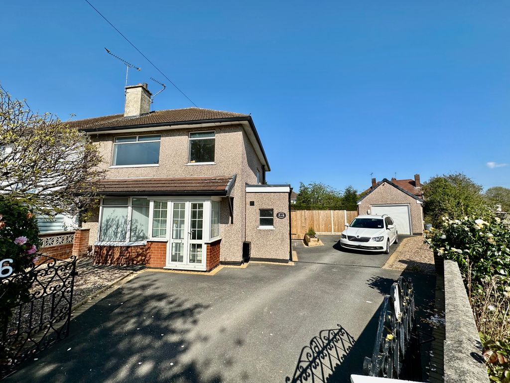 3 bed semidetached house for sale in Moffat Gardens, Clay Lane