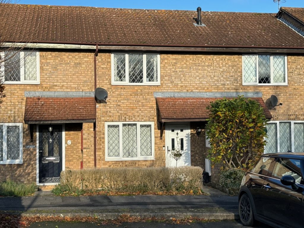 2 bed terraced house for sale in Quincy Road, Egham, Surrey TW20, £