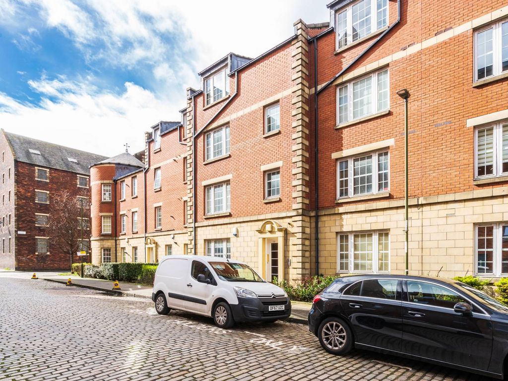 2 bed flat for sale in Poplar Lane, Edinburgh EH6 Zoopla