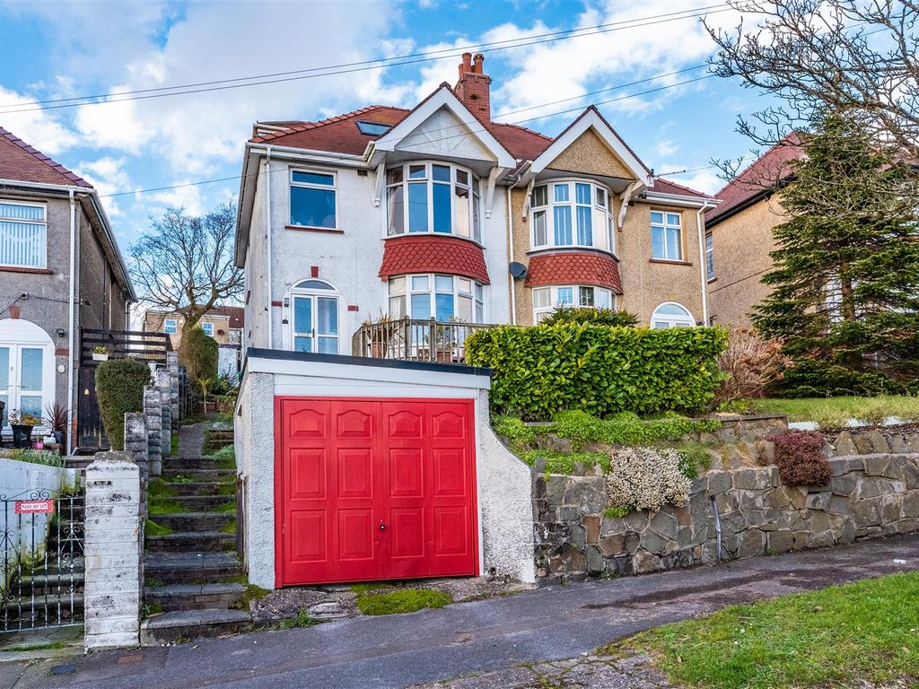 3 bed semidetached house for sale in Townhill Road, Cockett, Swansea