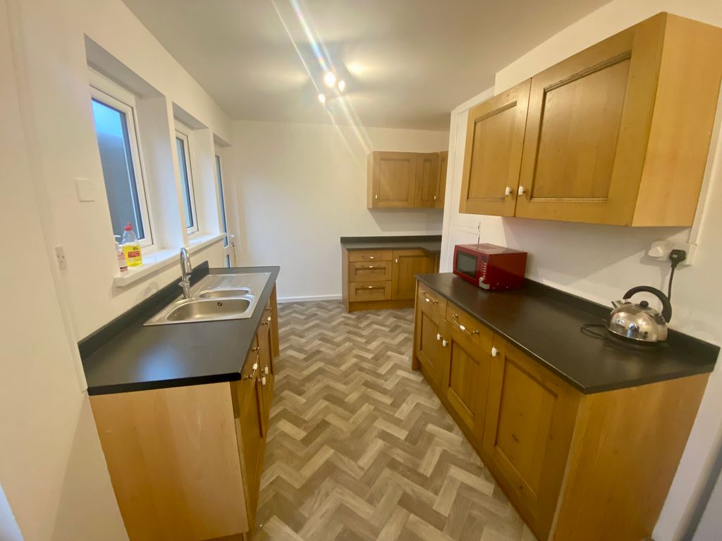 3 bed terraced house to rent in Morrison Road, Port Talbot SA12, £795