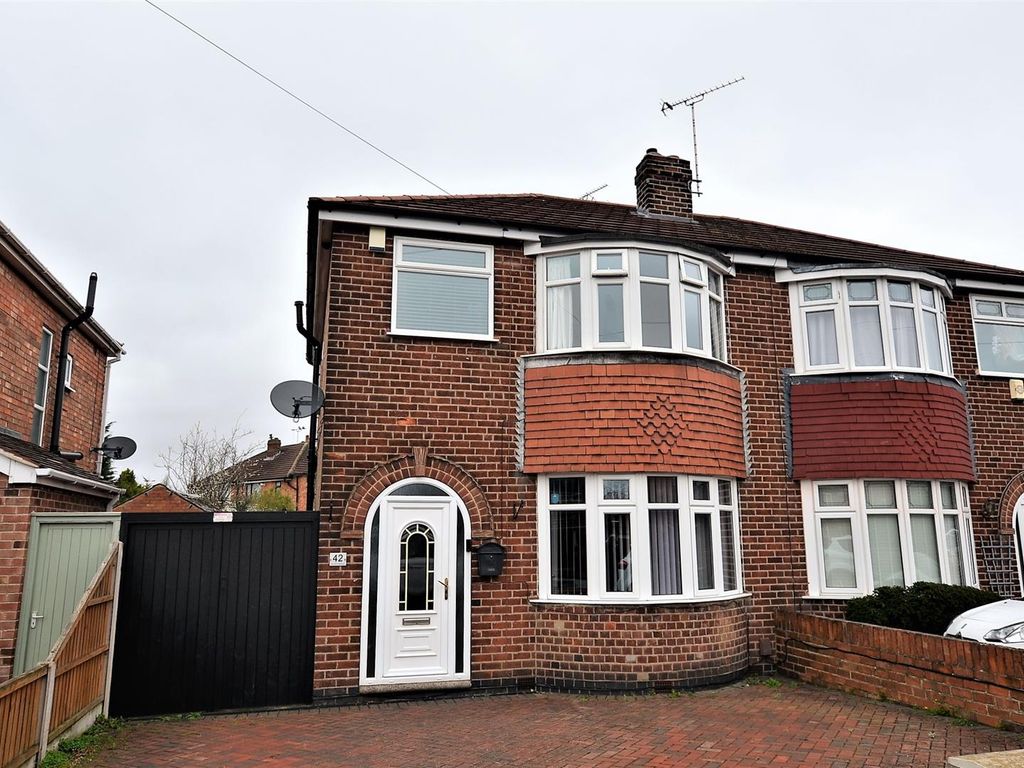 3 bed semidetached house for sale in Dalkeith Avenue, Alvaston, Derby