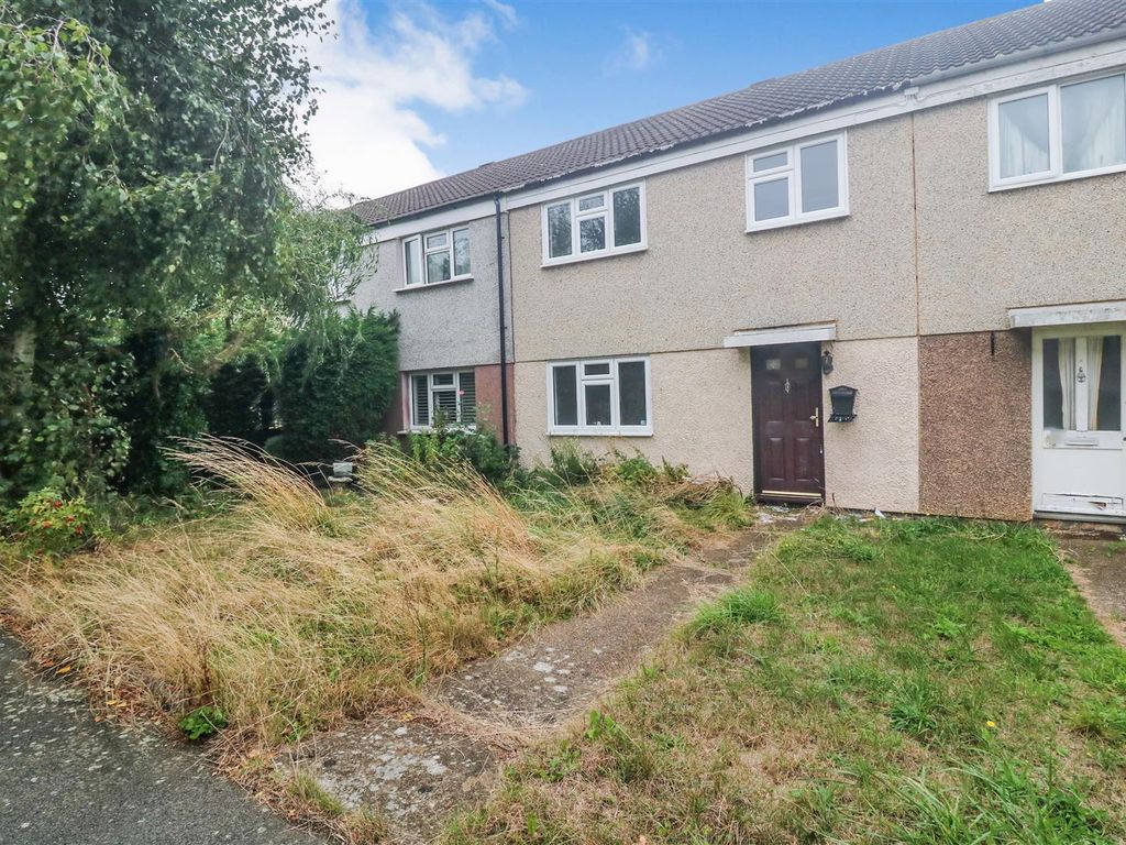 3 bed terraced house for sale in Fennells, Harlow CM19, £300,000 Zoopla