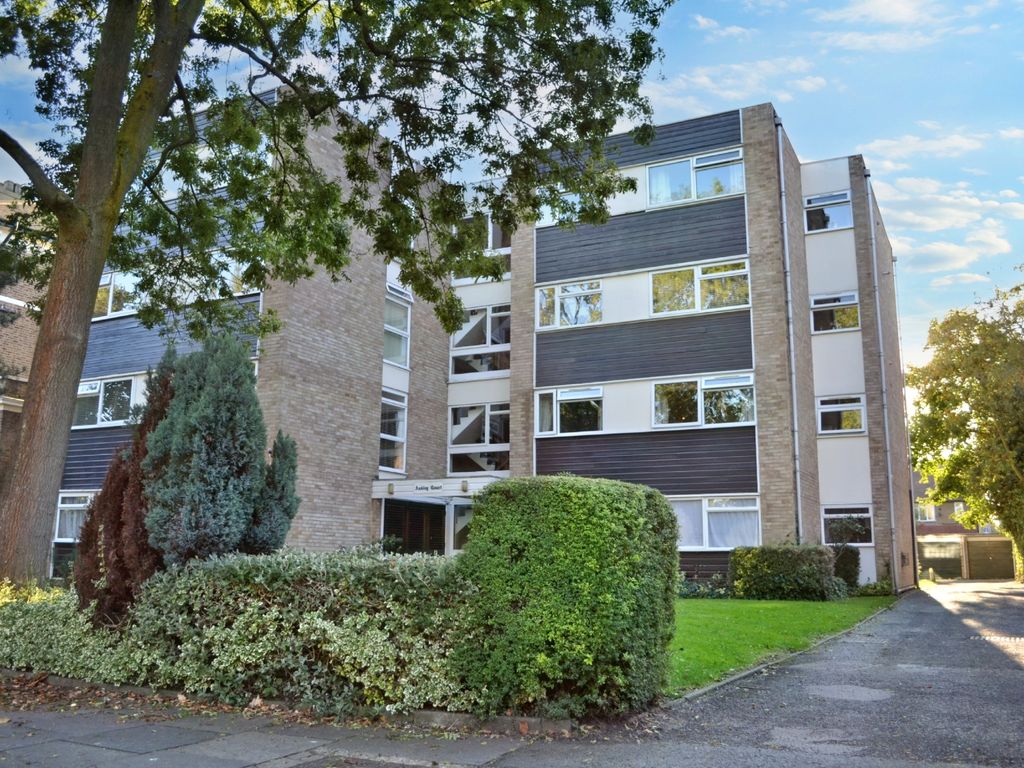2 bed flat to rent in The Avenue, Berrylands, Surbiton KT5, £1,600 pcm Zoopla
