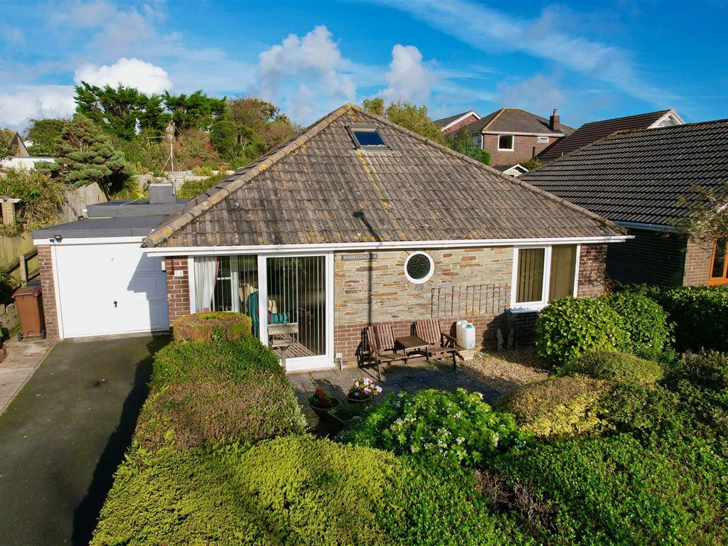 3 bed detached bungalow for sale in Hawthorn Drive, Wembury, Plymouth