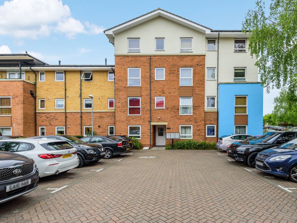 Admiralty Close, West Drayton, Hillingdon UB7  