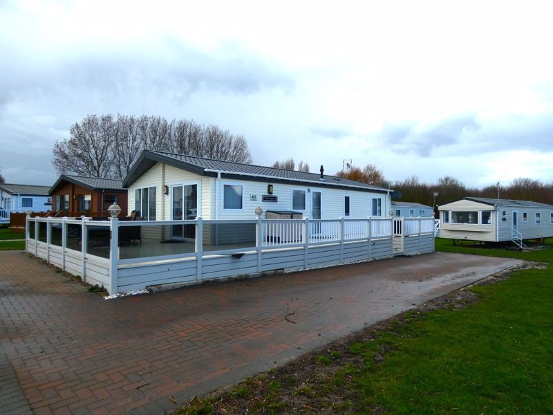 2 bed flat for sale in Church Lane, East Mersea, Colchester CO5 Zoopla