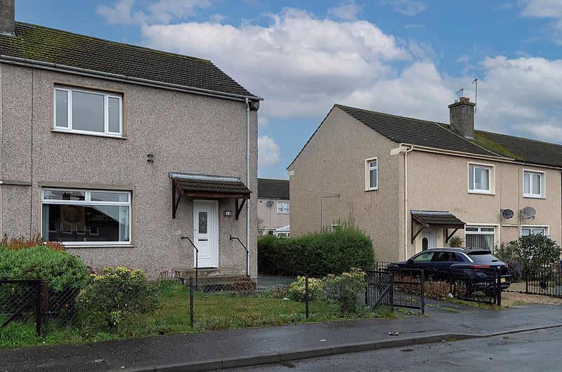 3 bed end terrace house for sale in Hawthornden Avenue, Bonnyrigg EH19